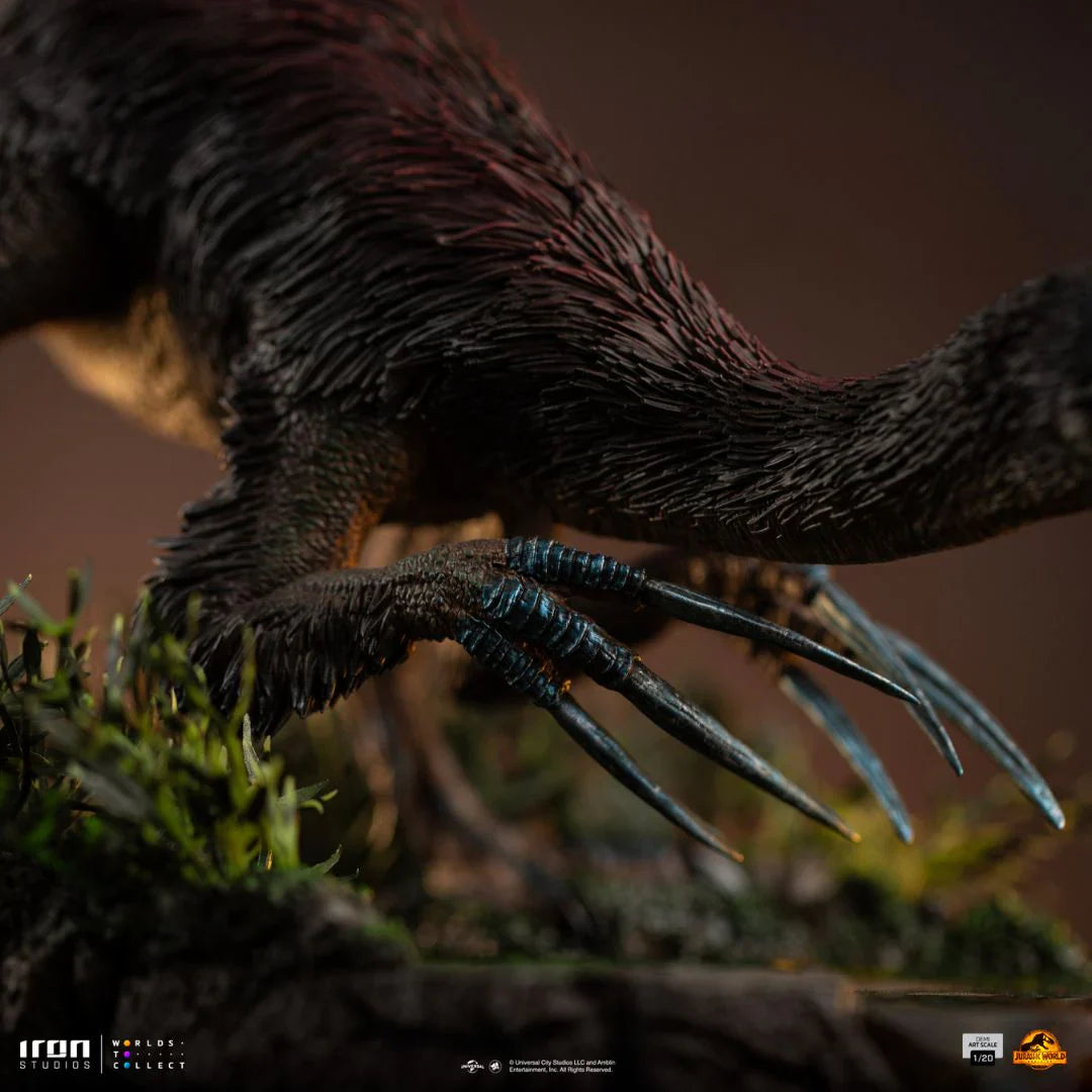 Therizinosaurus (Jurassic Park) Demi Art Scale 1/20 Statue by Iron Studios