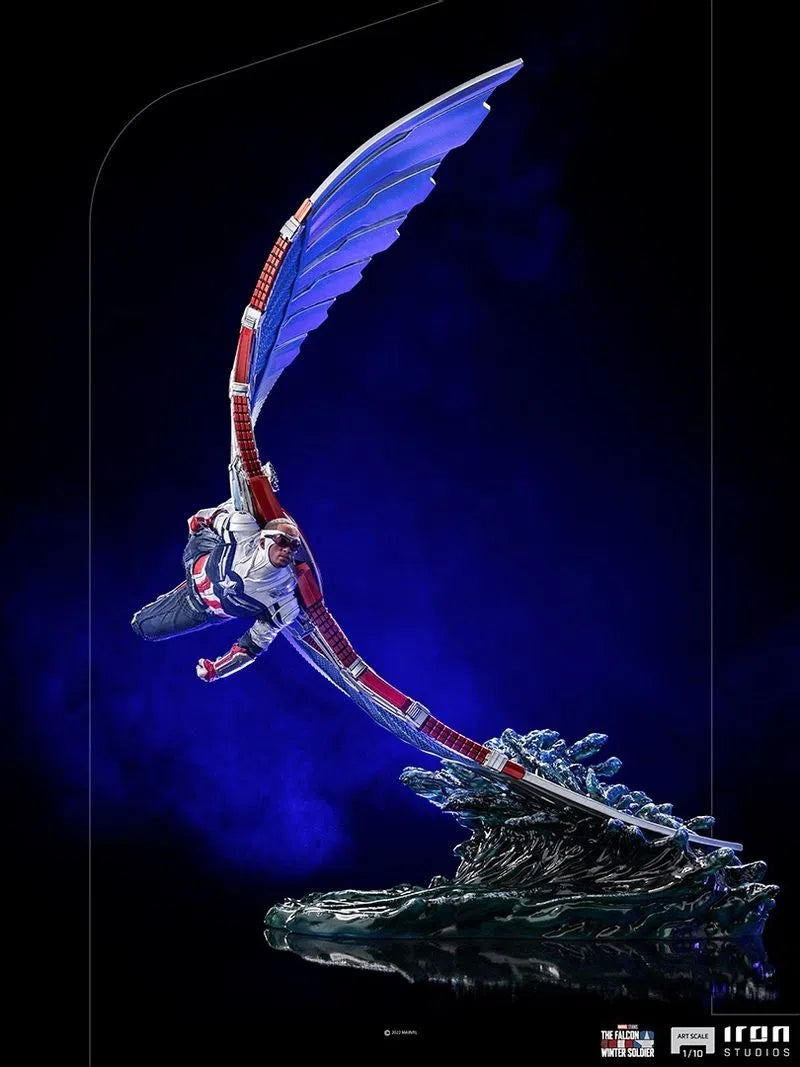 Captain America Sam Wilson (Deluxe) 1/10 Statue By Iron Studios